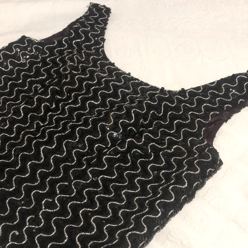 Women’s black SEQUINED  top,size12